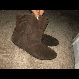 brow short frill boots